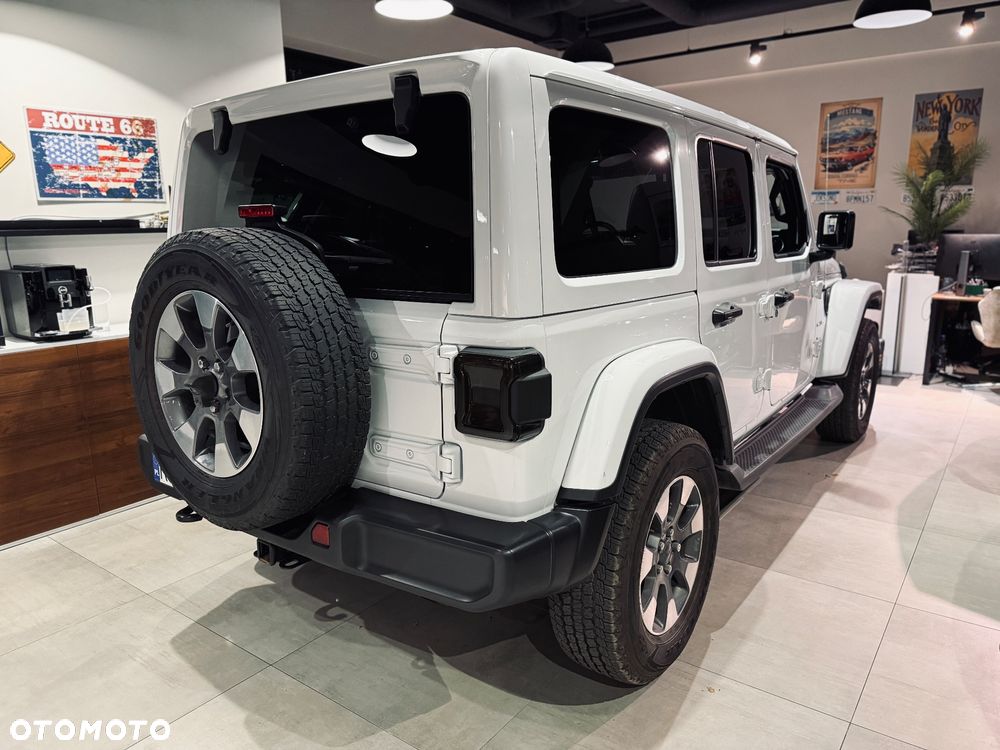 Jeep Wrangler Unlimited GME 2.0 Turbo Sahara - 11