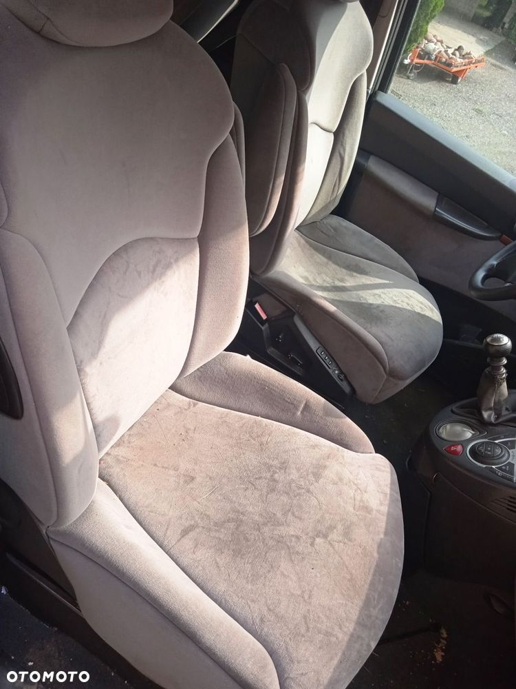 Na części Citroen C8 2.2 D EZR 4HW maska zderzak drzwi klapa szyba fotel kanapa lusterko lampa - 6