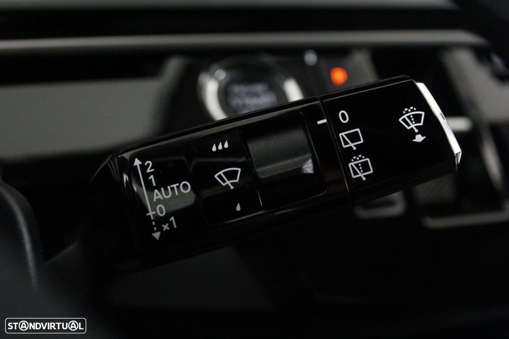 Peugeot 5008 1.2 Hybrid Allure e-DCS6 - 26