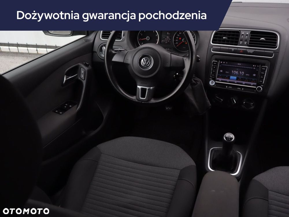 Volkswagen Polo - 9