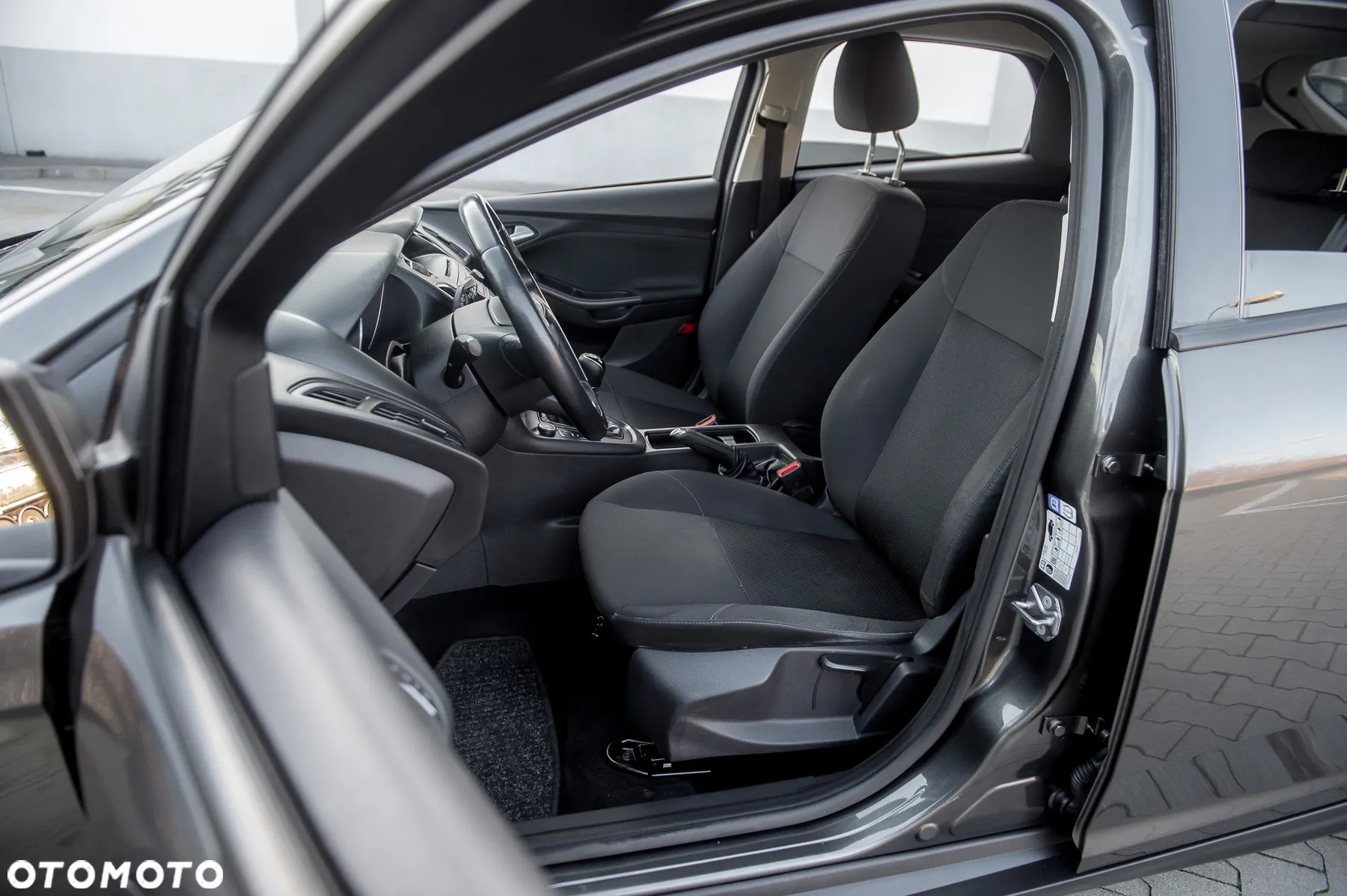 Ford Focus - 19