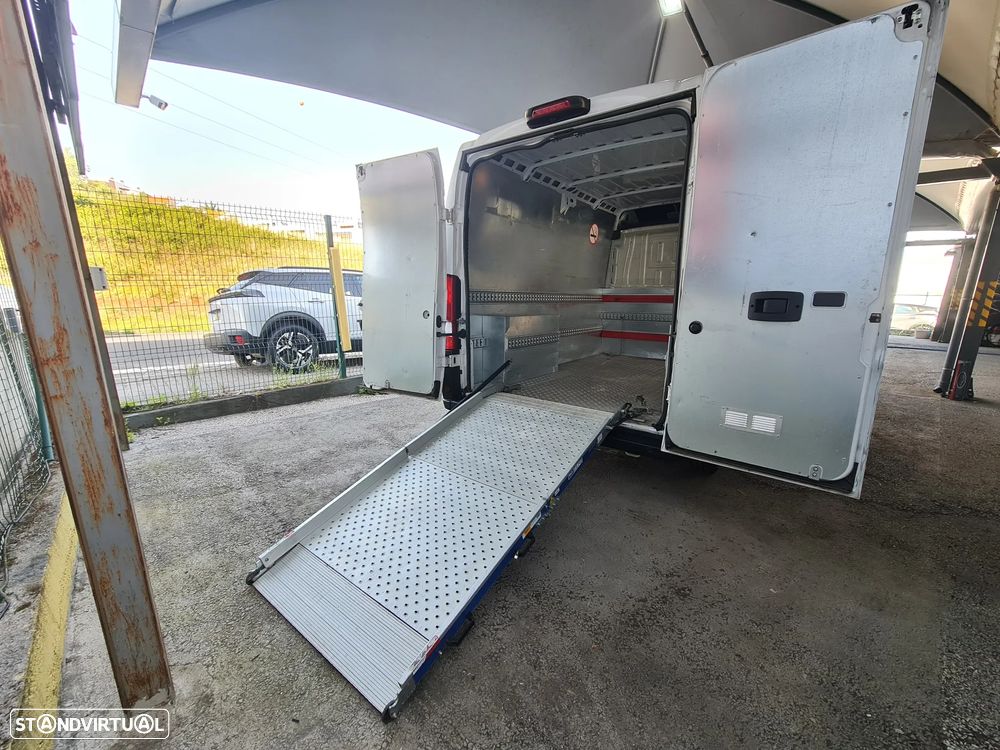 Citroën JUMPER 2.2 HDI L2H2 •2022 •GPS •CAMERA •c/IVA dedutível - 18