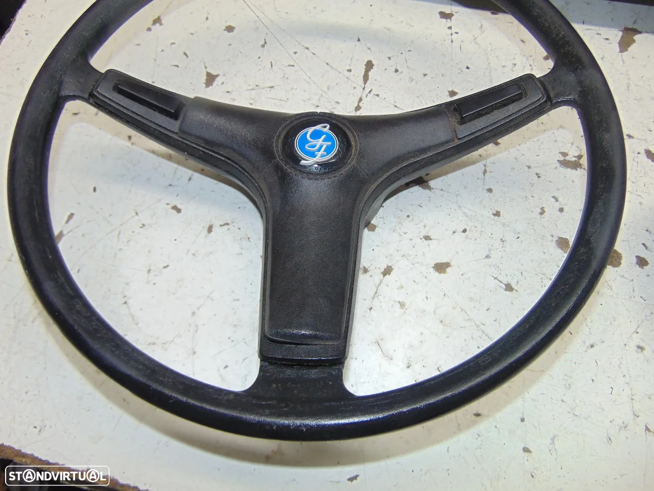 Mazda 818 Volante/Grelha - 2