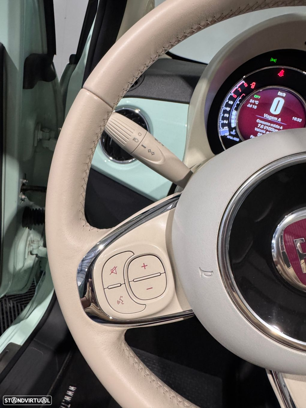 Fiat 500C 1.2 New Lounge - 34