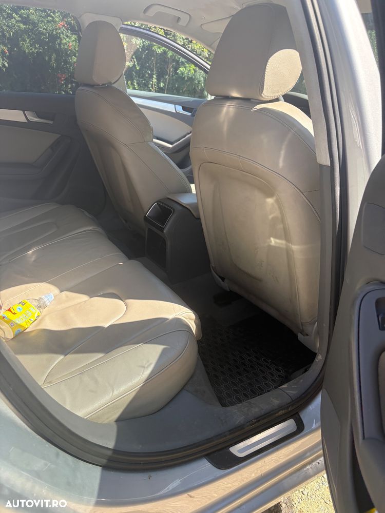 Audi A4 Avant 2.0 TDI Multitronic - 9