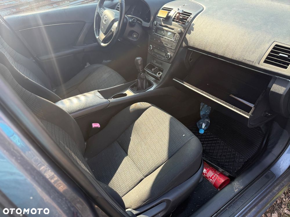 Toyota Avensis 2.0 D-4D Sol - 5