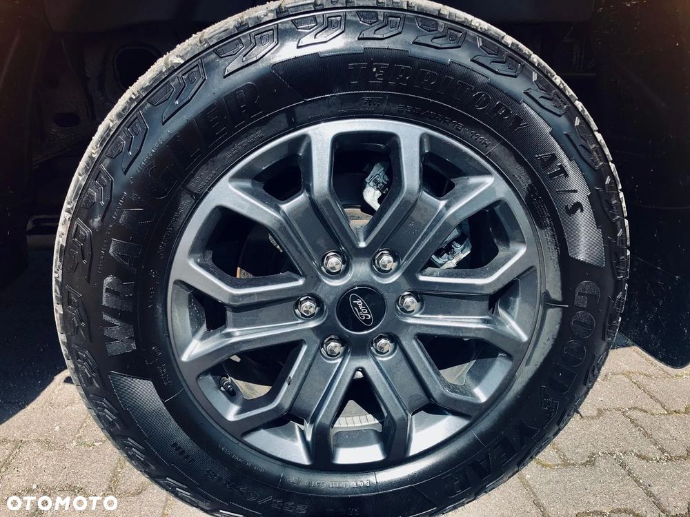 Ford Ranger 2.0 EcoBlue Bi-Turbo 4x4 DC Wildtrak - 32