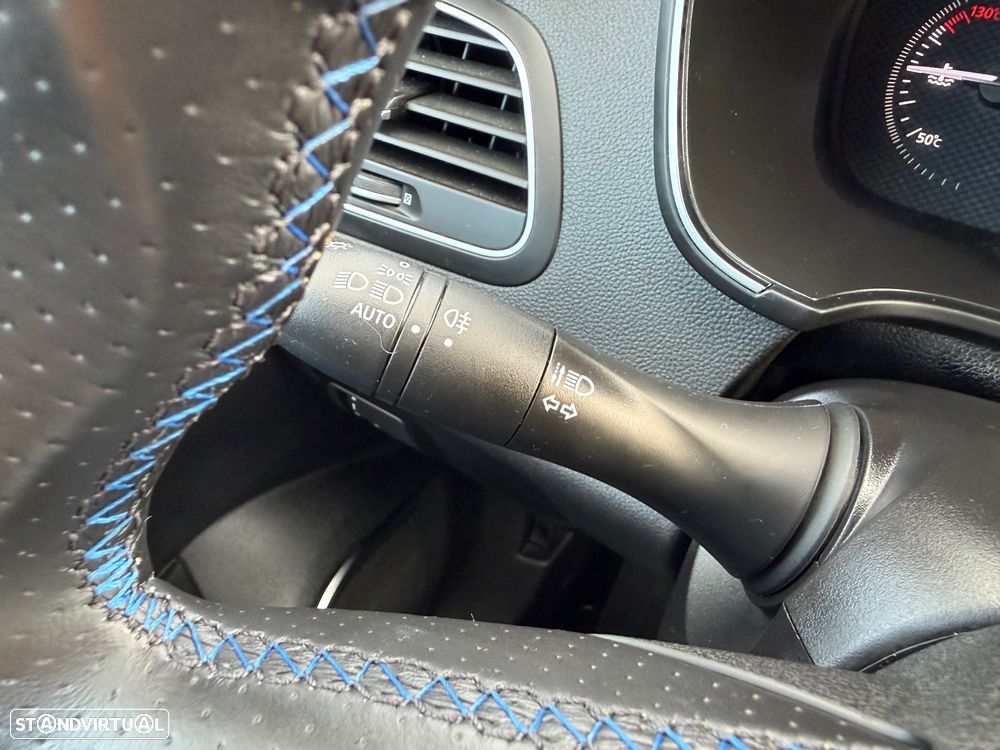 Renault Mégane Sport Tourer 1.3 TCe GT Line - 20