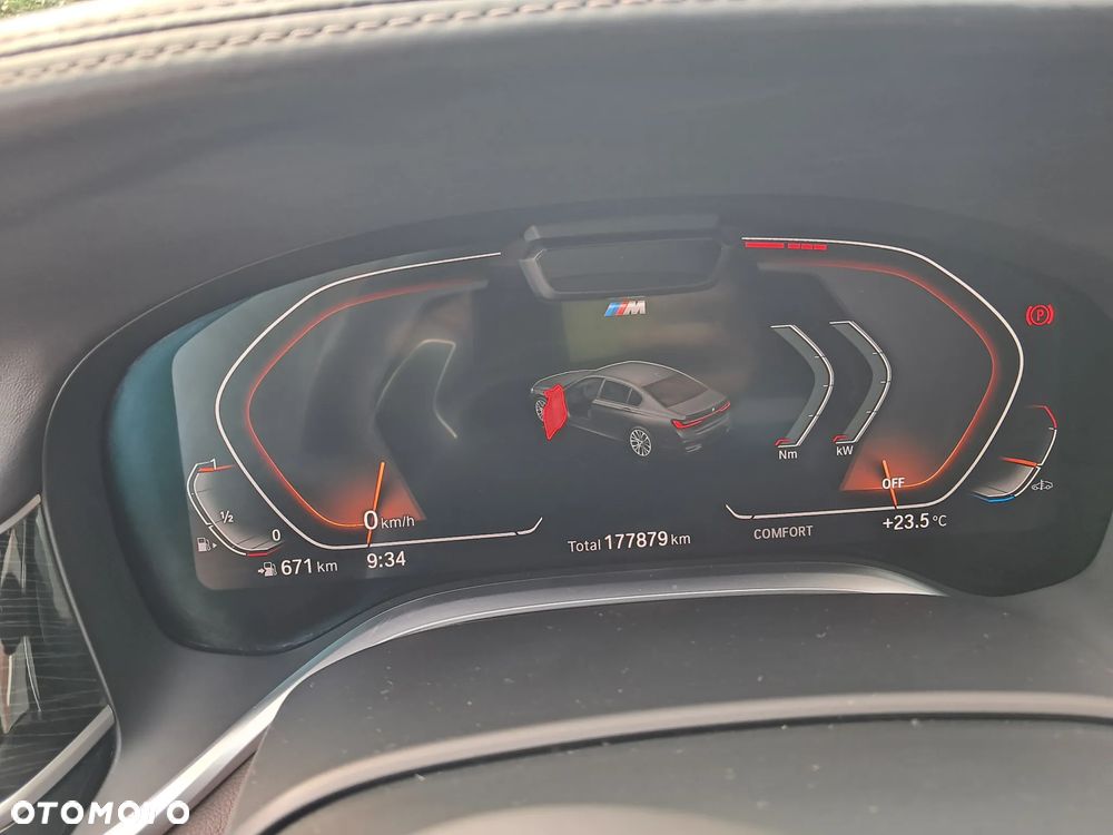 BMW Seria 7 750Li xDrive - 12