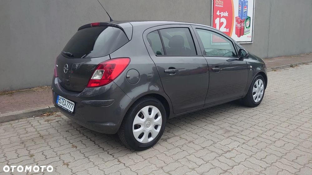 Opel Corsa 1.4 16V Color Edition - 4