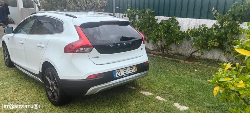 Volvo V40 Cross Country 2.0 D2 VOR - 3