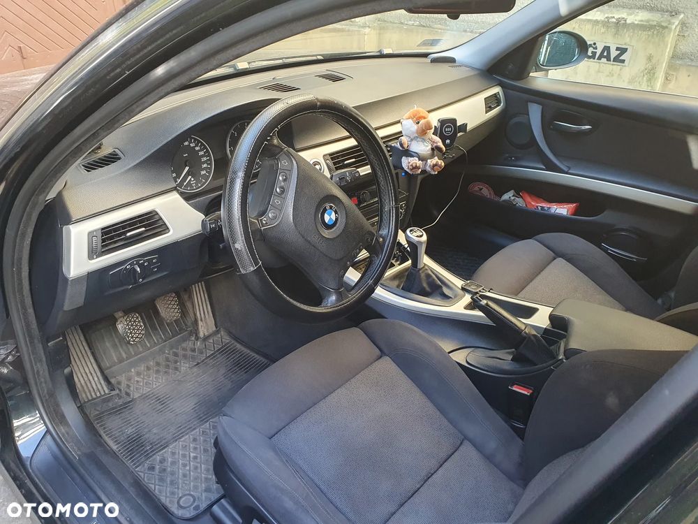 BMW Seria 3 330xd - 10