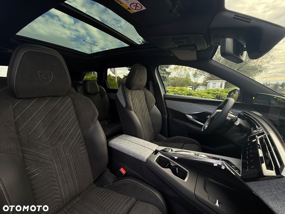 Peugeot 5008 1.2 PureTech mHEV GT Exclusive S&S e-DCS6 - 25