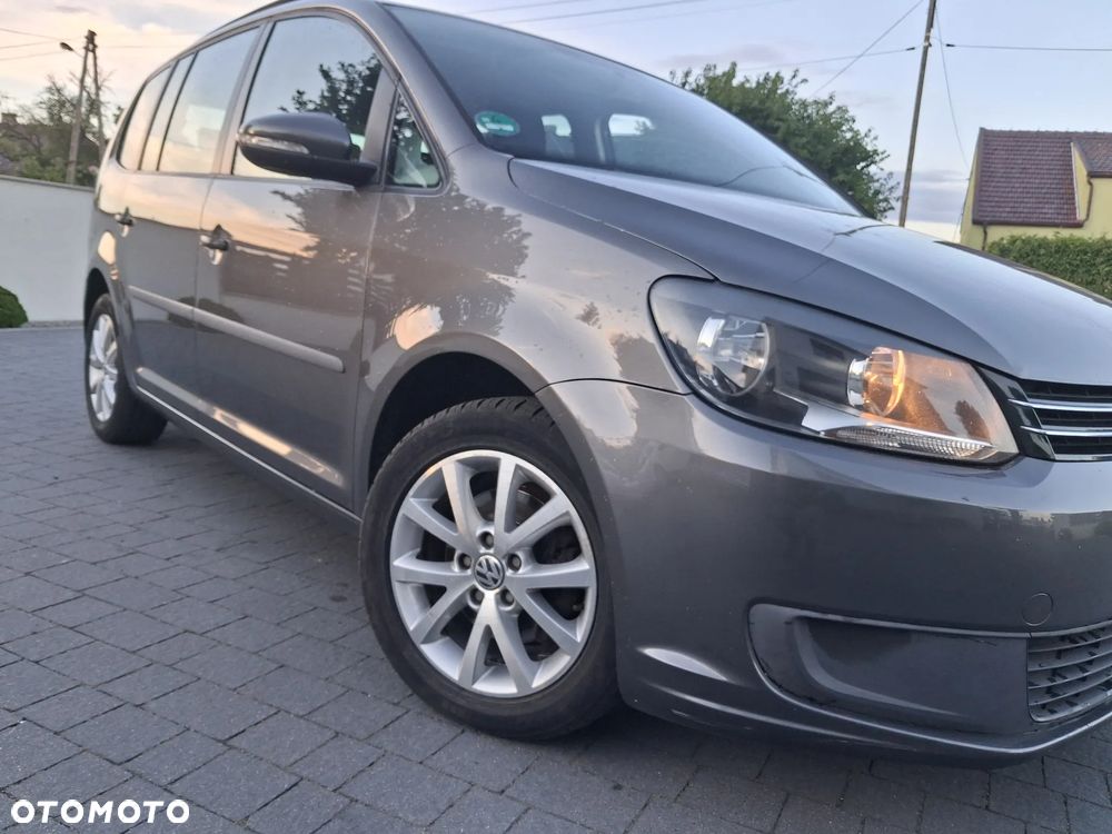 Volkswagen Touran 1.2 TSI STYLE - 22