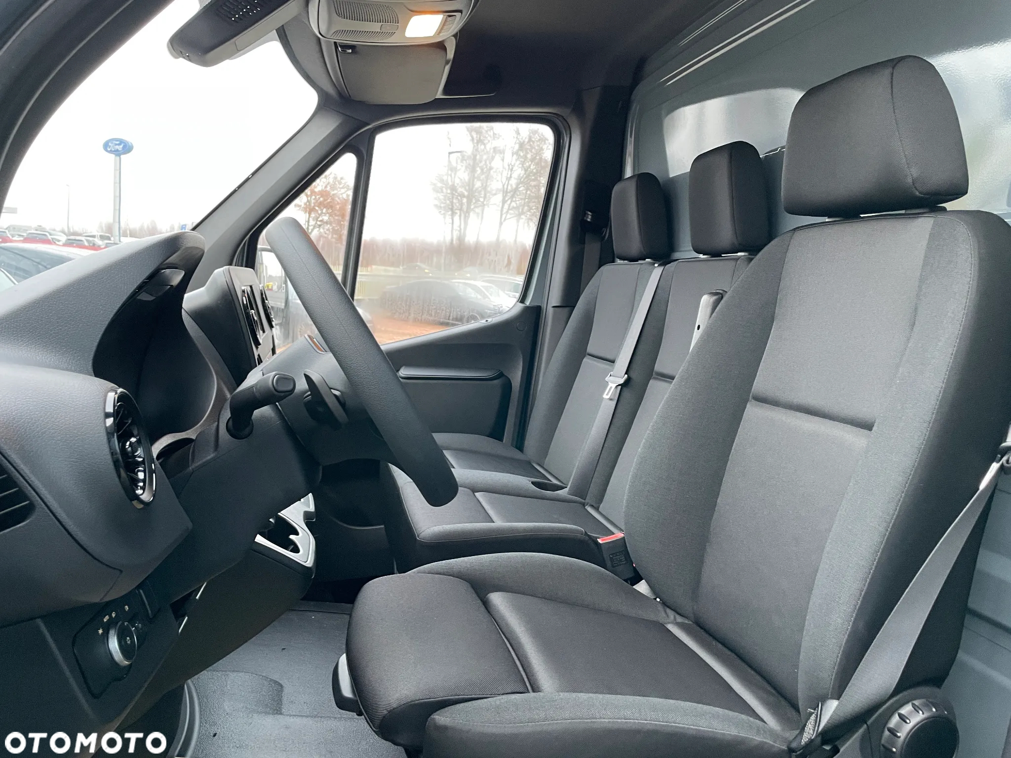 Mercedes-Benz Sprinter 317 CDI  skrzynia 8 palet NAWIGACJA - 6