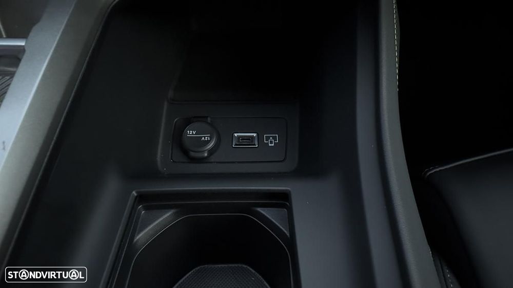 Peugeot E-408 58 kWh GT - 40