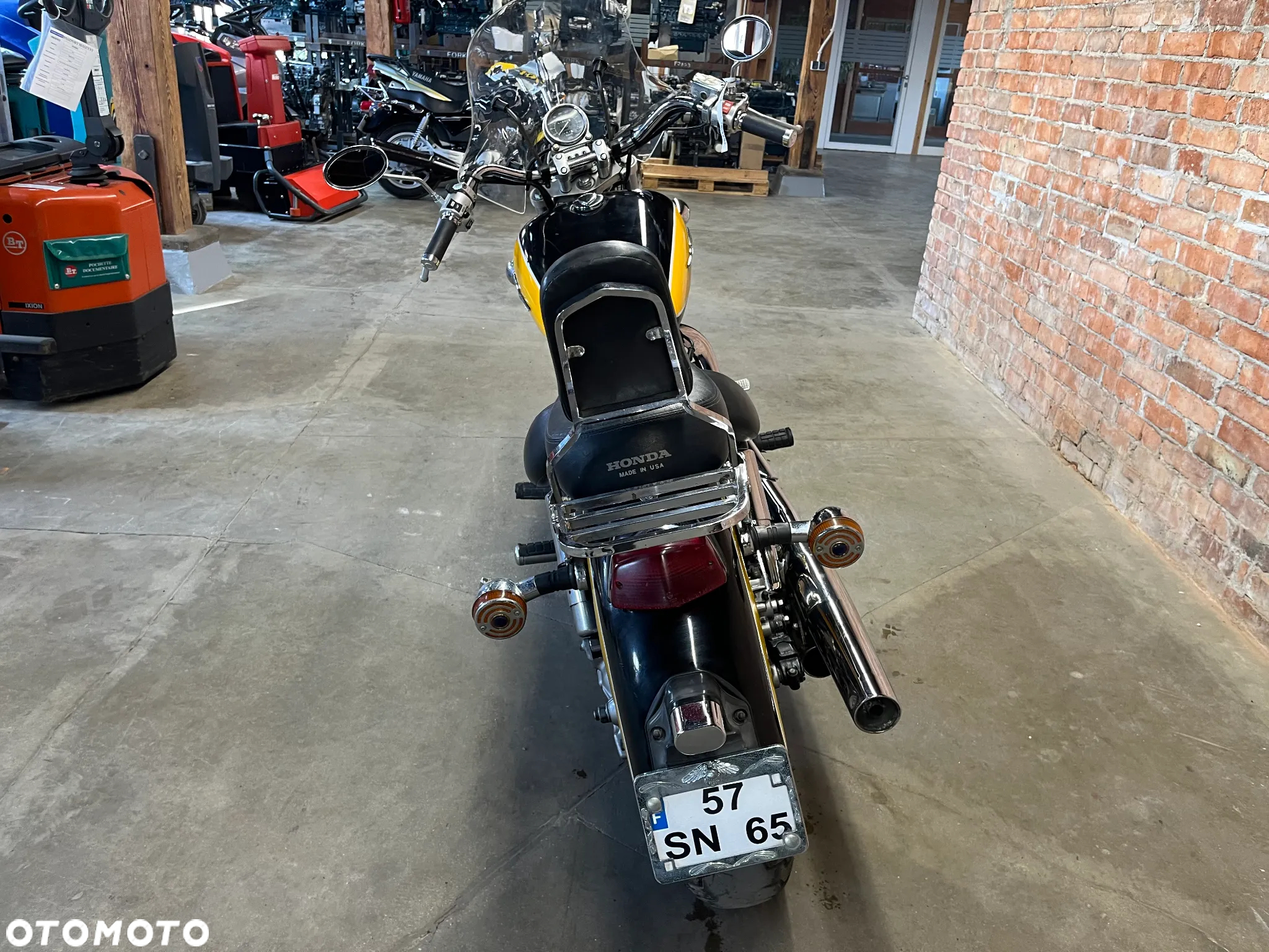 Honda Shadow - 4