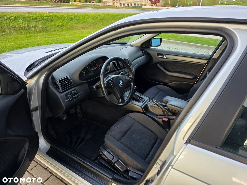 BMW Seria 3 - 11