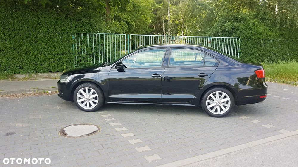 Volkswagen Jetta 2014 photo 3