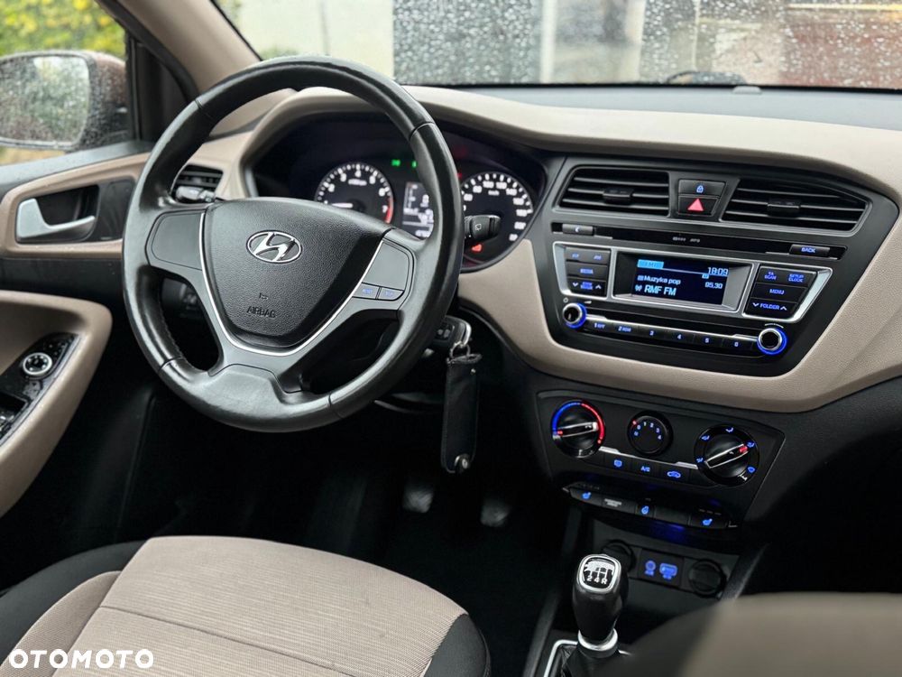 Hyundai I20 2016 photo 4