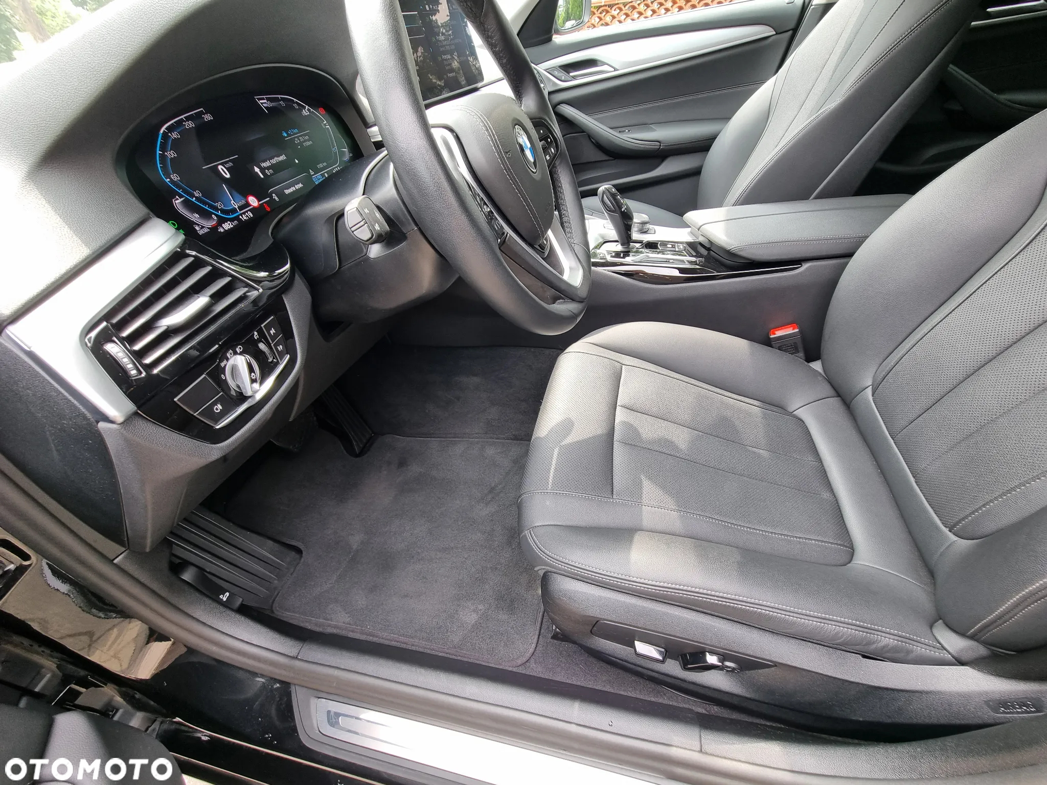 BMW Seria 5 520d Touring - 12