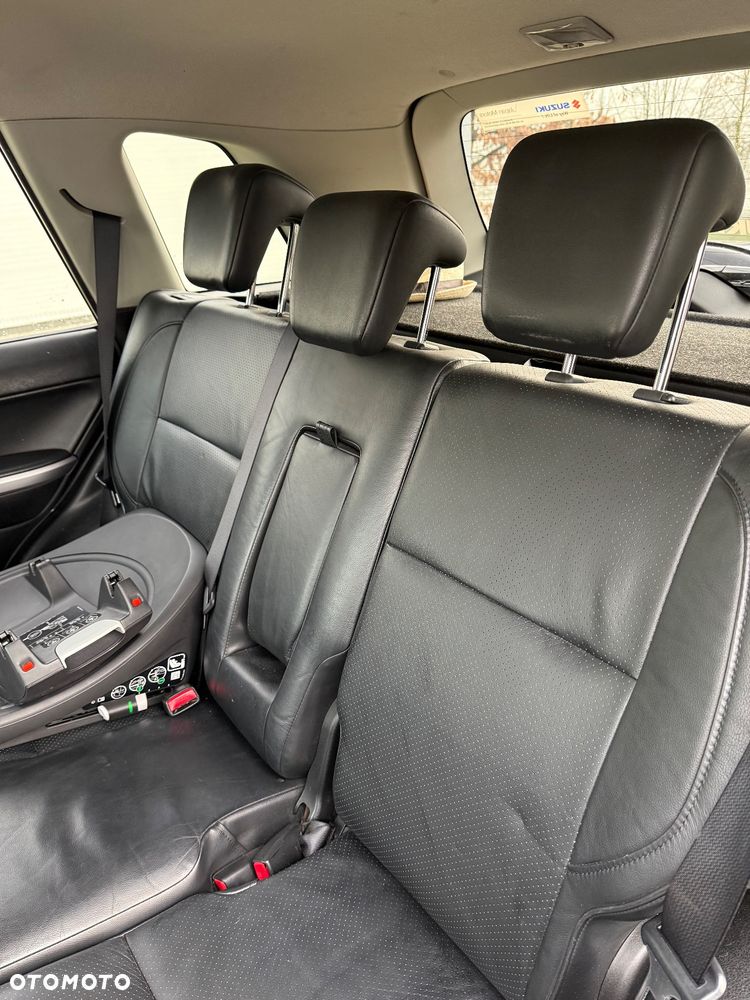 Suzuki Grand Vitara 2.0 De luxe - 16