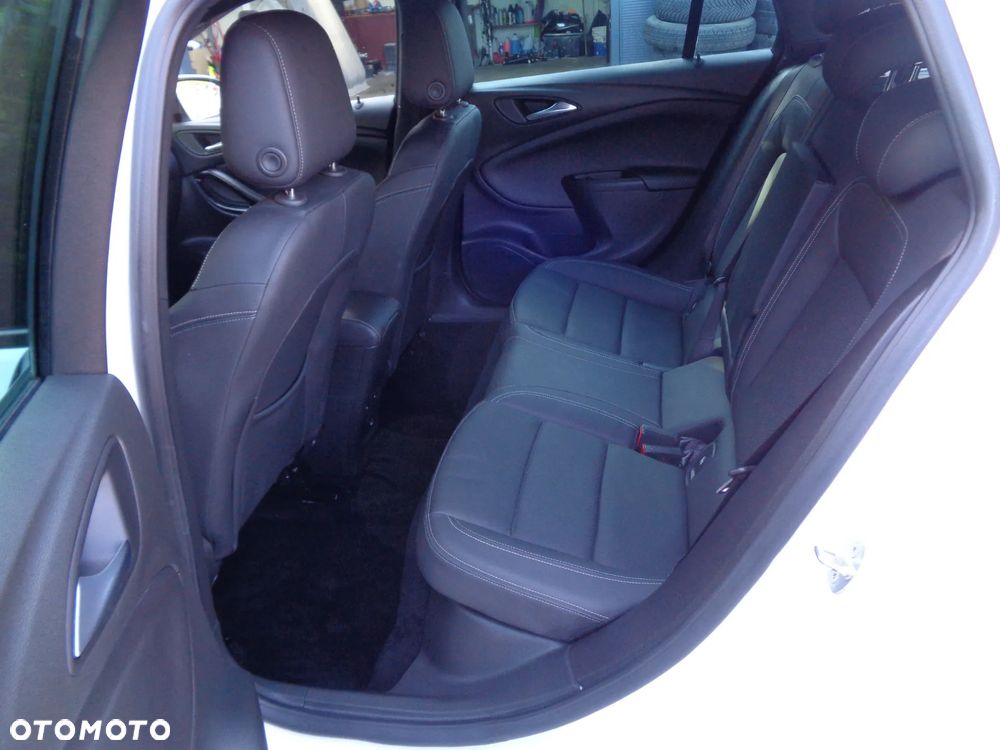 Opel Astra 1.4 Turbo Start/Stop Automatik Ultimate - 15