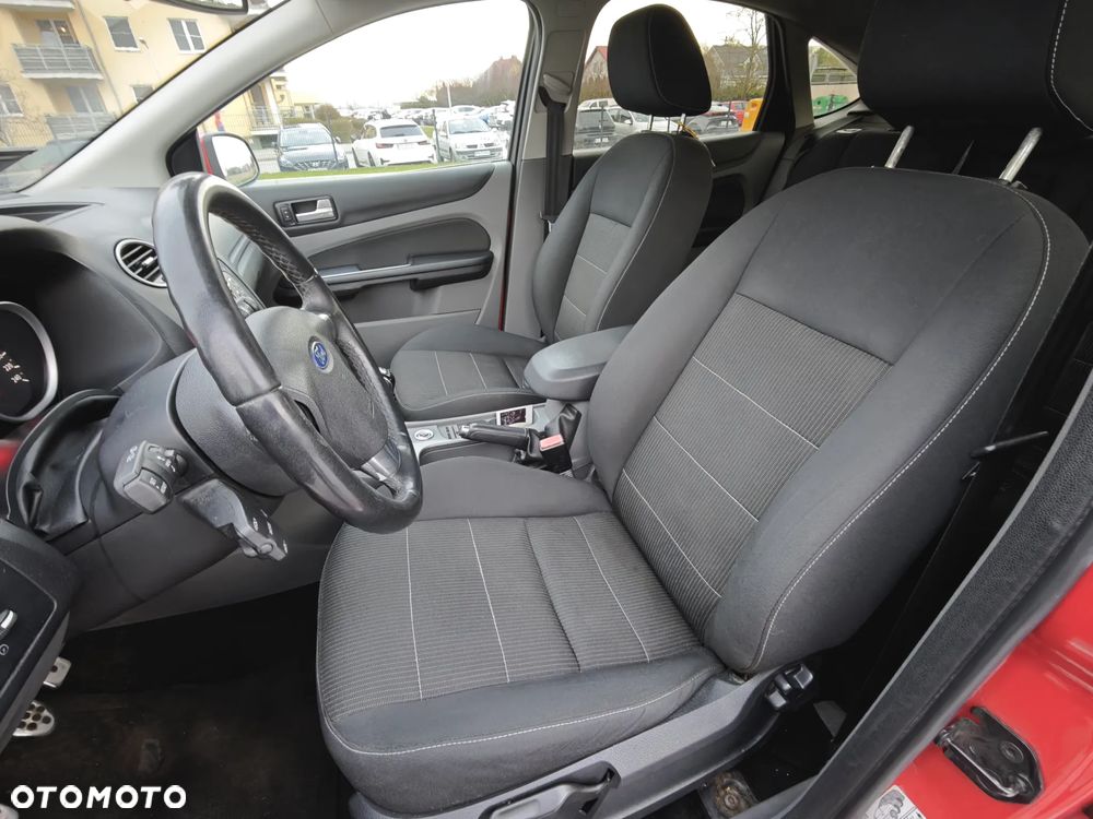 Ford Focus 2.0 TDCi Titanium - 23