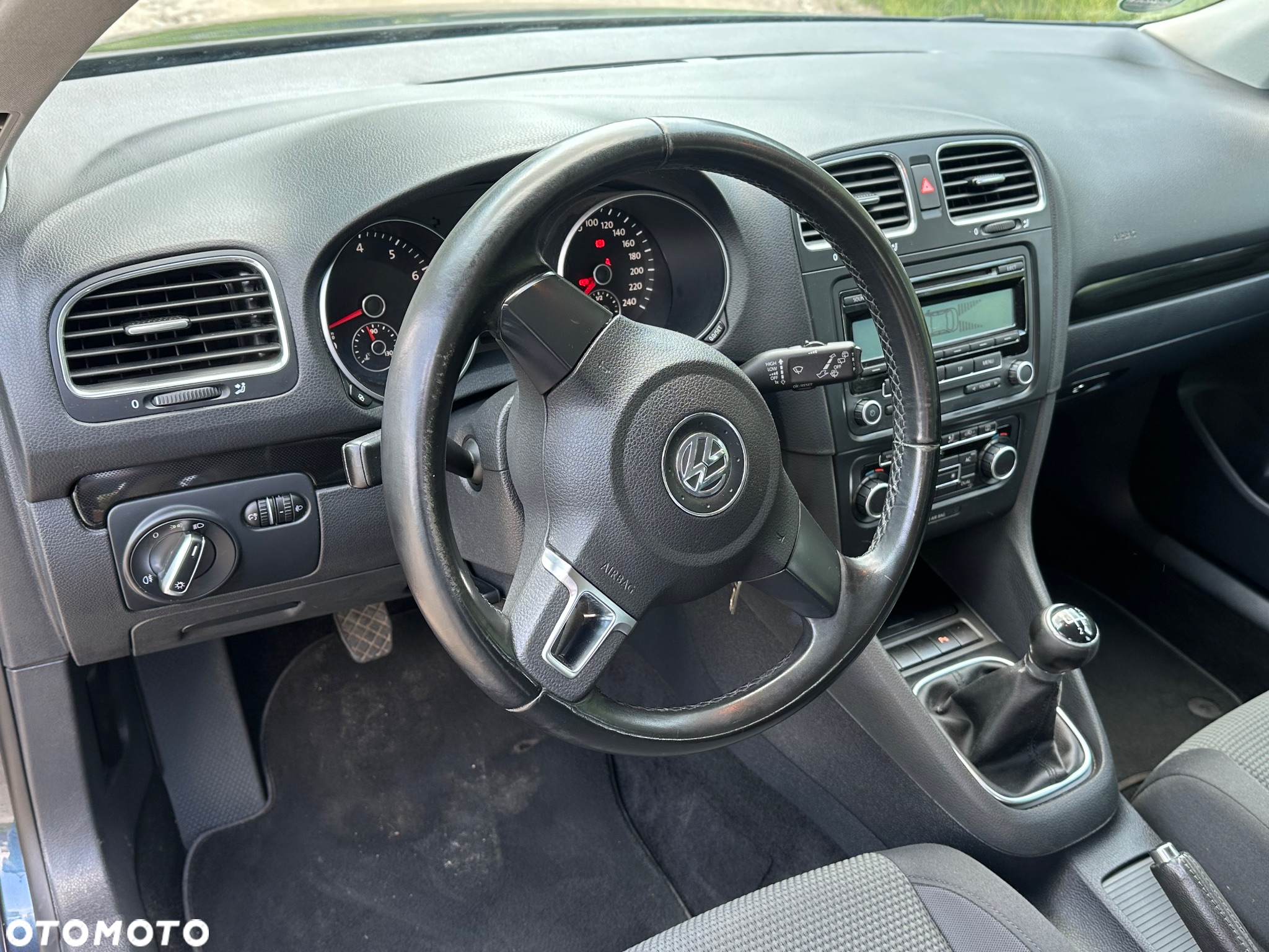 Volkswagen Golf 1.6 Comfortline - 18