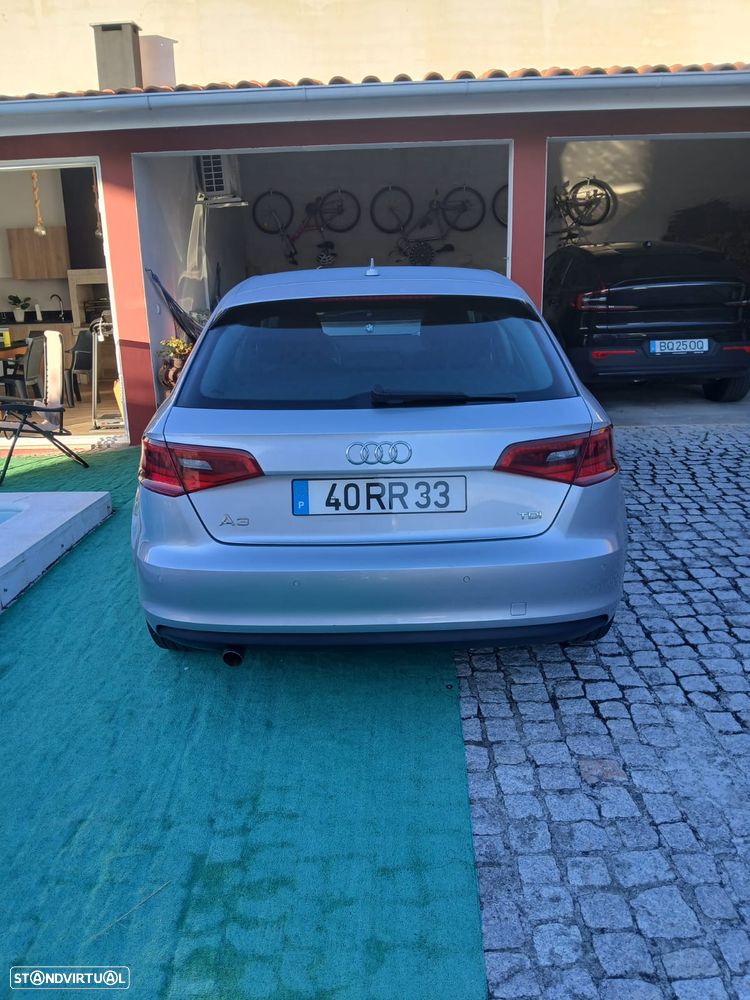 Audi A3 Sportback - 2