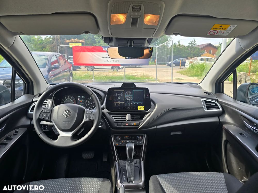 Suzuki S-Cross 1.4 Boosterjet 6AT MHEV Passion - 9