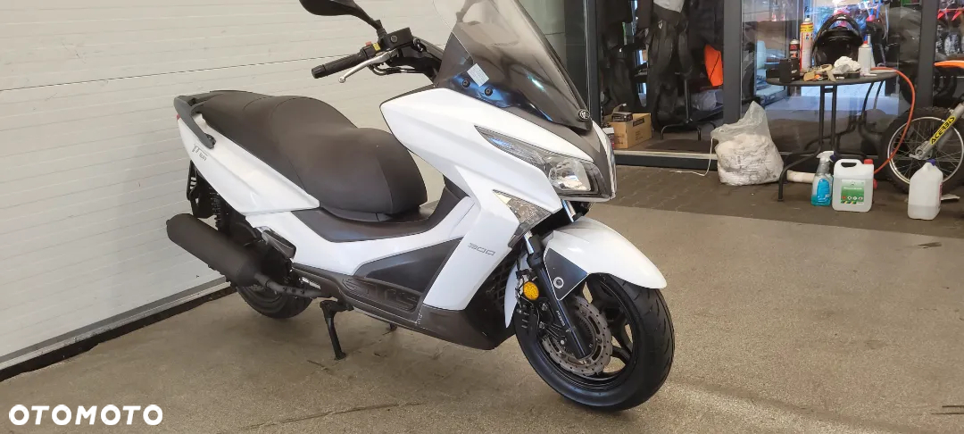 Kymco X-Town - 20