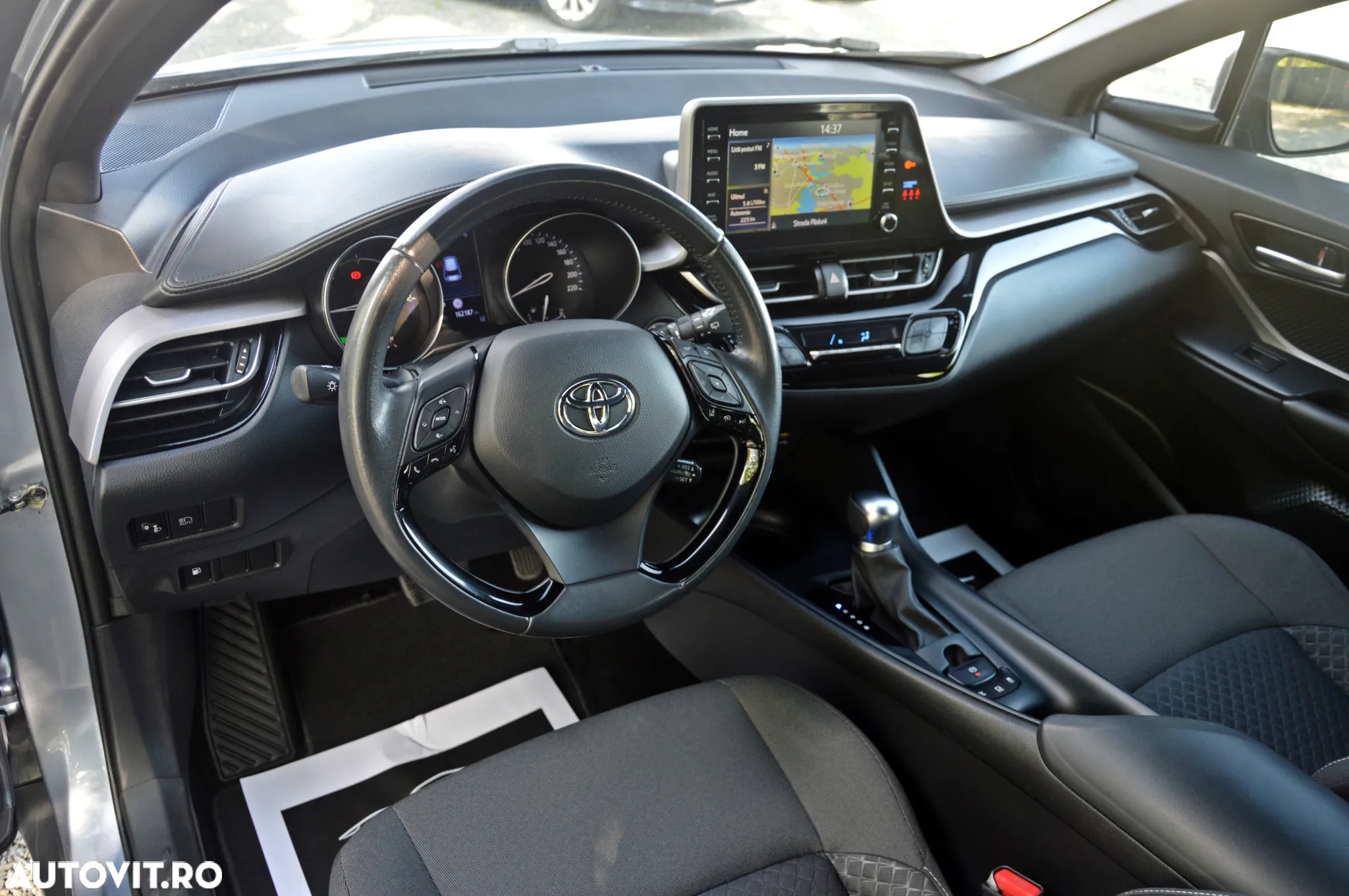 Toyota C-HR 1.8 HSD 122 CP 4x2 CVT C-enter - 25