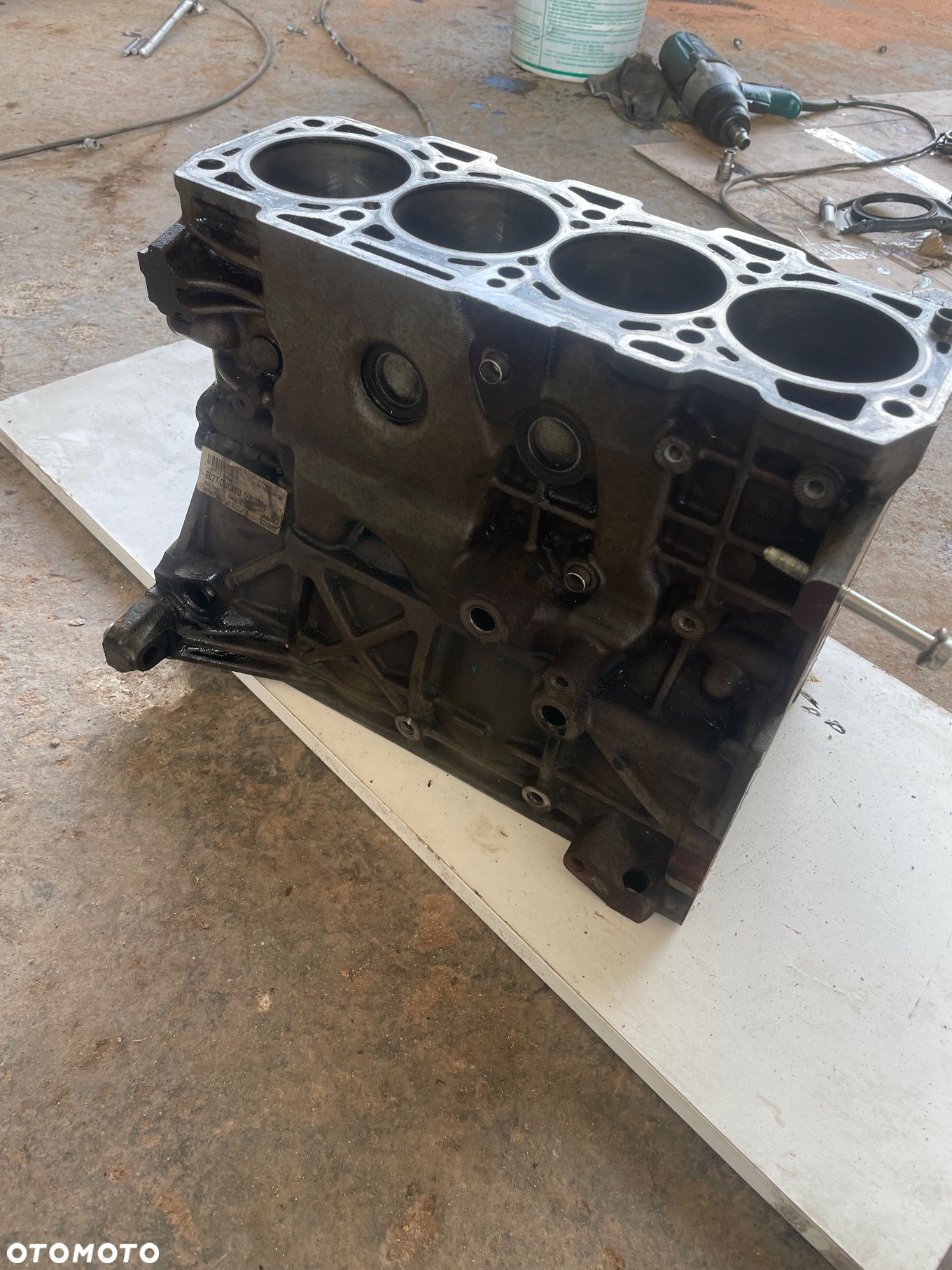 Blok silnika Fiat Ducato 2,2  46351378 - 4