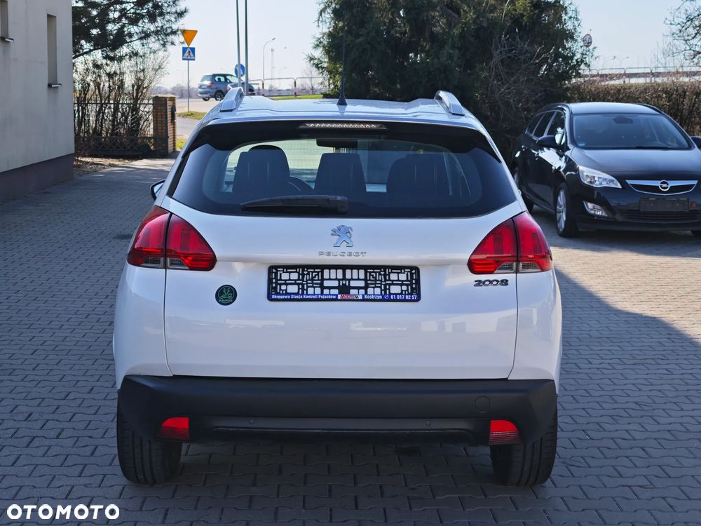 Peugeot 2008 120 VTI Active - 4