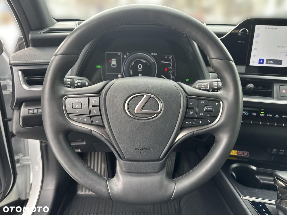 Lexus UX 250h GPF Business 2WD - 15