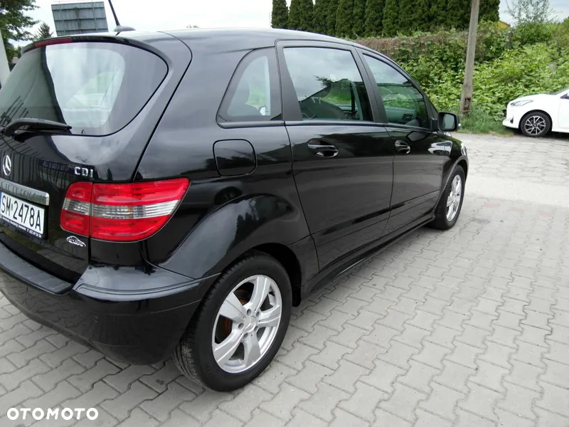Mercedes-Benz Klasa B 180 CDI DPF Special Edition - 15