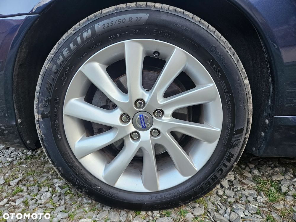 Volvo V70 D4 Momentum - 10