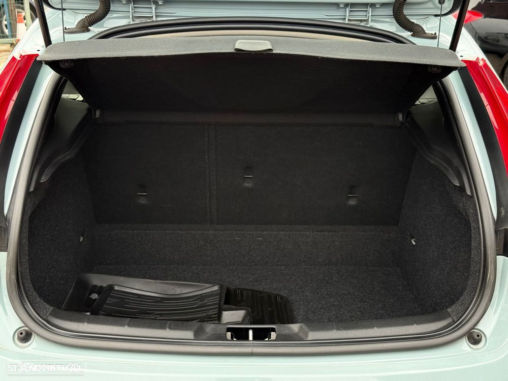 Volvo V40 1.5 T3 Sport Edition Geartronic - 23