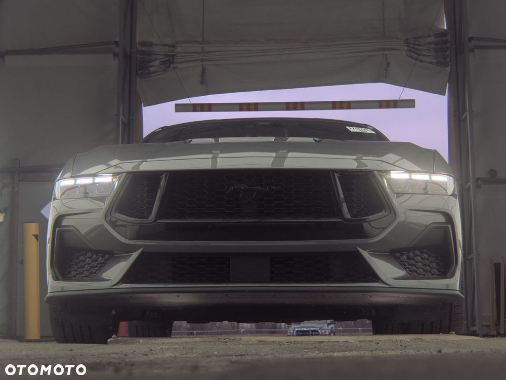 Ford Mustang 5.0 Ti-VCT V8 GT - 8