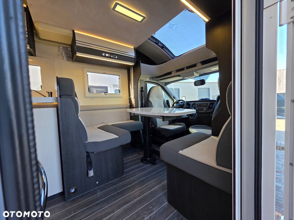 Ford Roller Team Kronos 284TL - 7