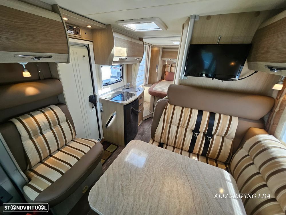 Burstner Nexxo T 687 CAMA CENTRAL - 18