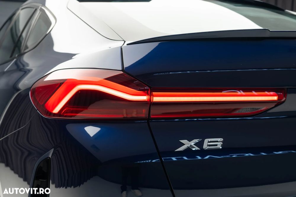 BMW X6 xDrive40i AT MHEV - 14