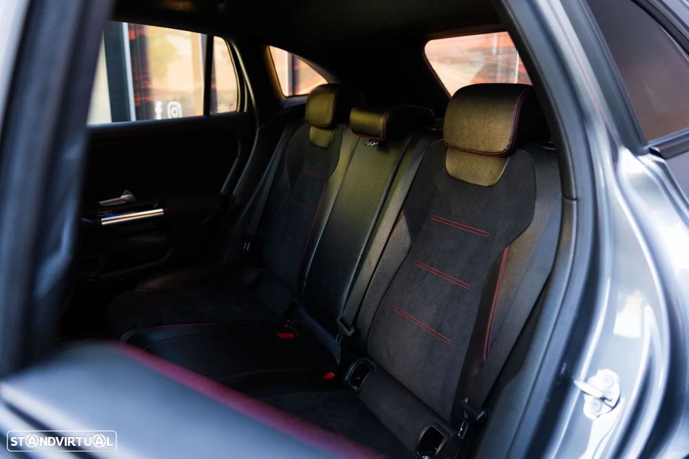 Mercedes-Benz GLA 250 e AMG Line - 22