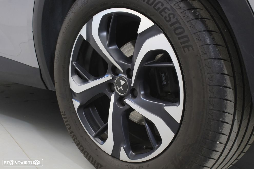 DS DS7 Crossback 1.5 BlueHDi Grand Chic EAT8 - 13