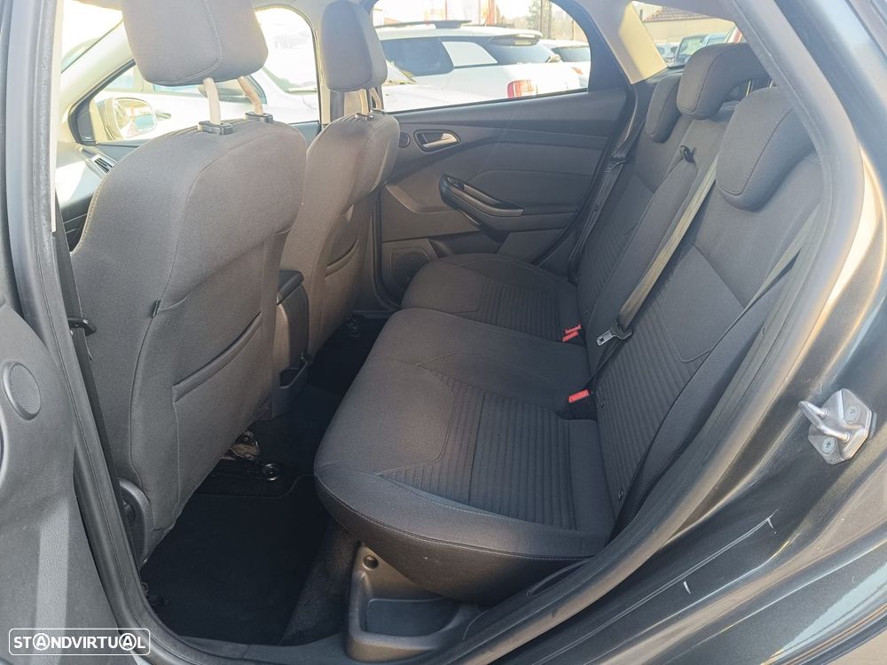 Ford Focus 1.0 SCTi ST-Line - 16