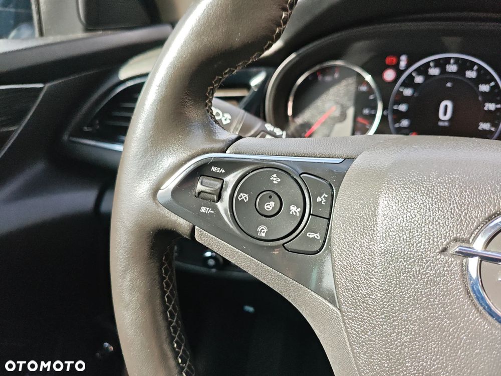 Opel Insignia 2.0 CDTI 4x4 Exclusive S&S - 28