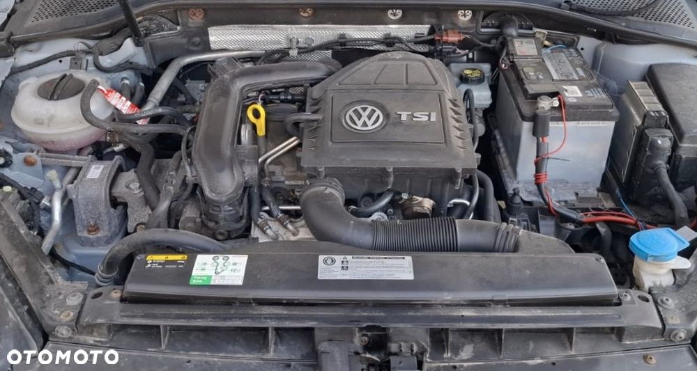 Volkswagen Golf 1.0 TSI BlueMotion Trendline - 13