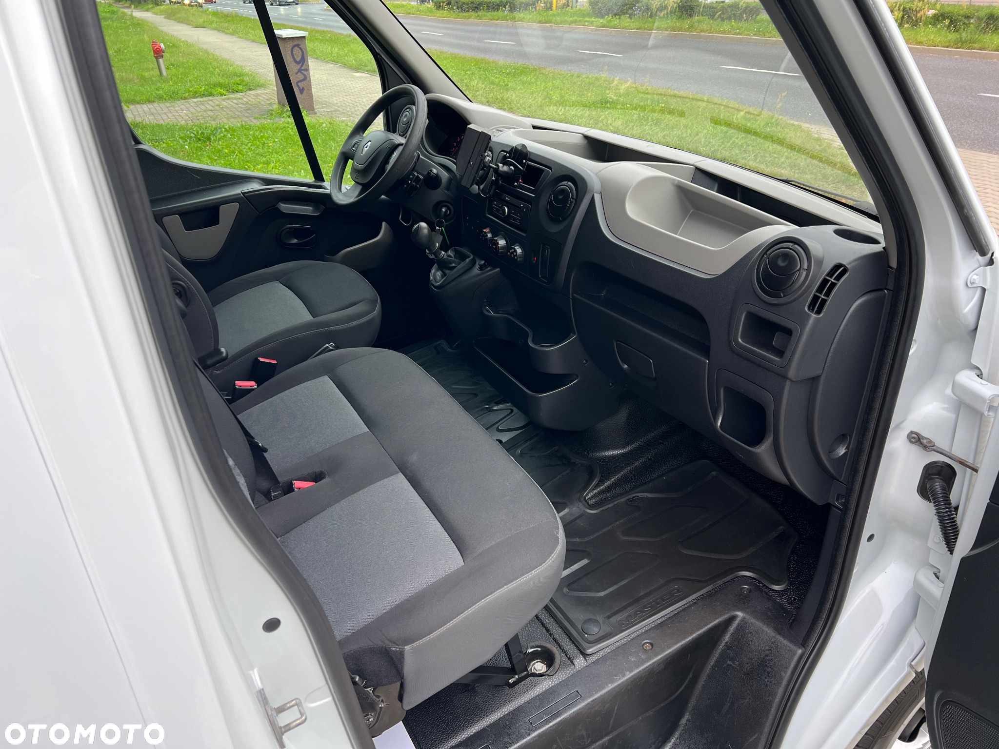 Renault MASTER 2,3 DCI 136KM FIRANKA PLANDEKA NISKI PRZEBIEG - 25