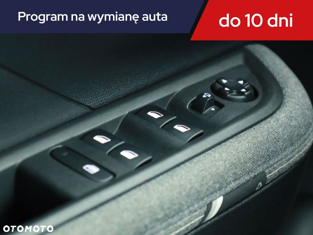 Opel Frontera - 17